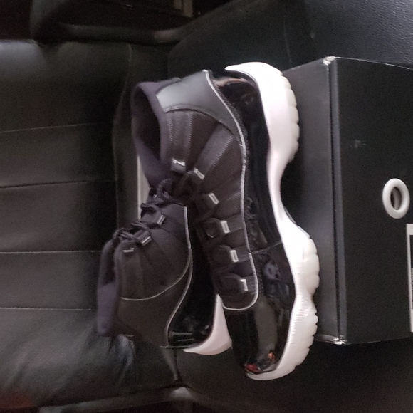 AIR JORDAN 11 RETRO 'Jubilee/25th Anniversary' 2020 - Picture 6 of 14